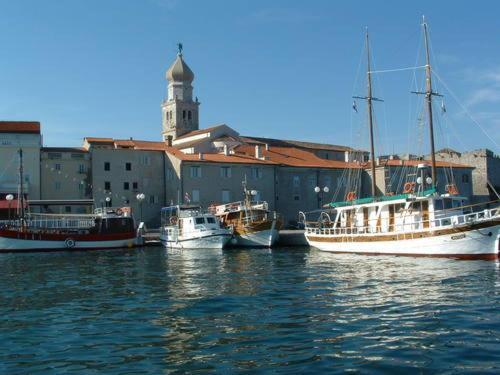 Apartmani Krk Krk Town Esterno foto